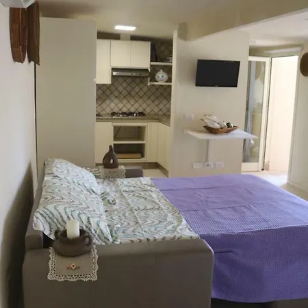 Appartement Aiaia Holiday *